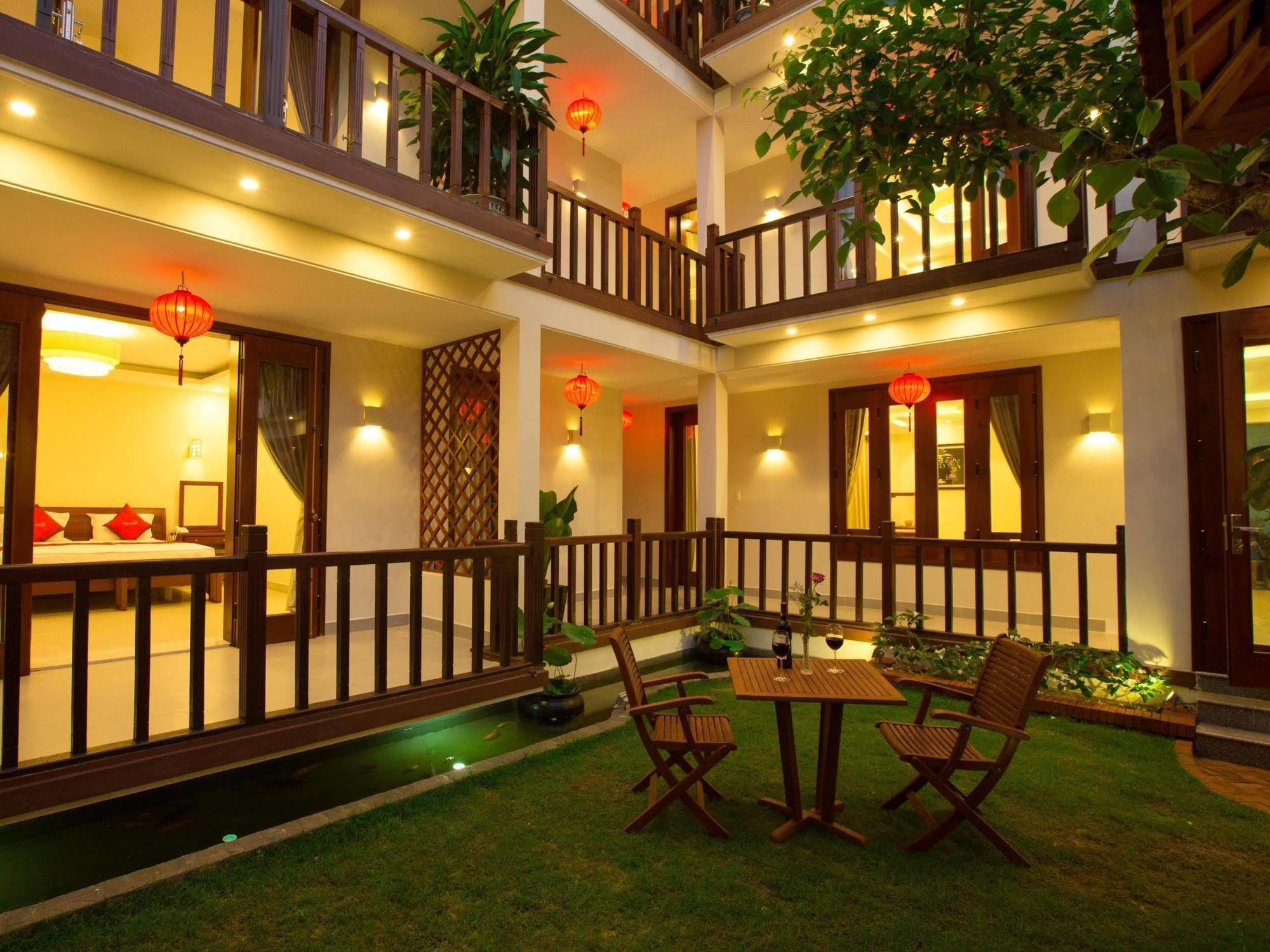 Village Moon Villa Hoi An Eksteriør billede